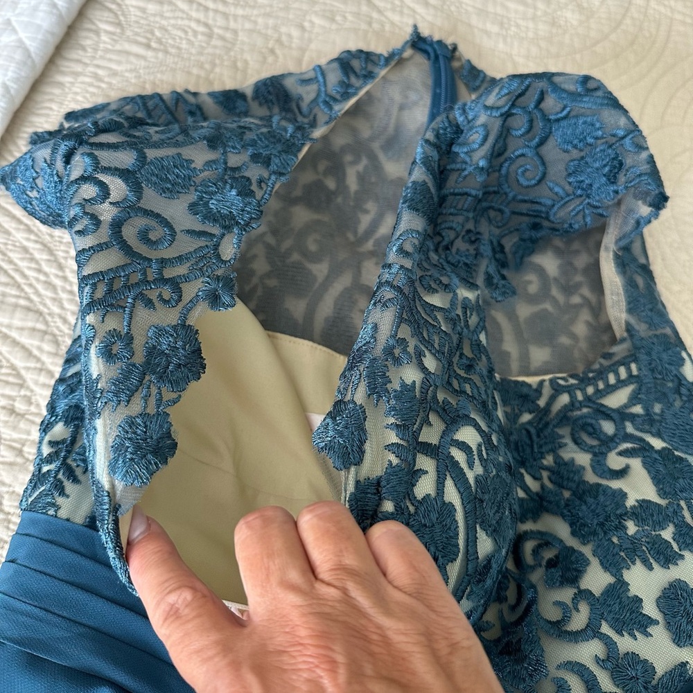 JJ’s House Teal Blue Lace Top Evening Gown - Picture 6 of 6